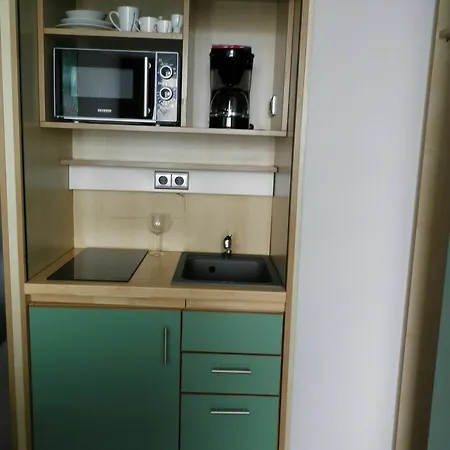 Apartment Centerroom Zwilling01